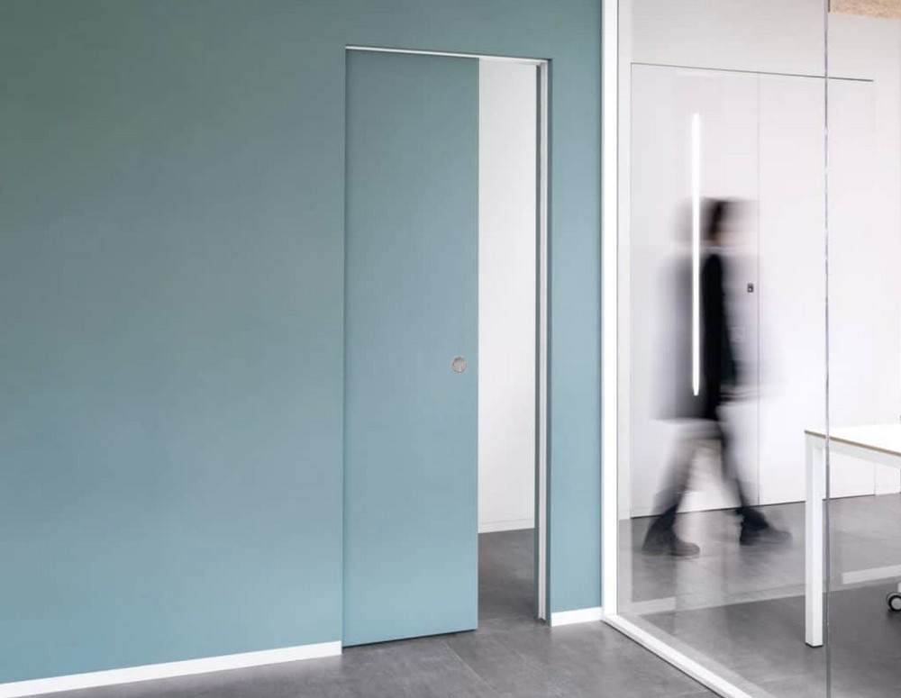 Eclisse Schiebetür Syntesis Line mit grünem Türblatt